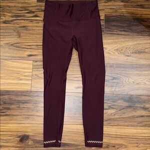 Lululemon burgundy leggings size 10